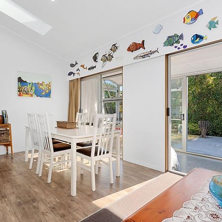 Ruakaka Holiday Escape - Ruakaka Holiday Home Exterior photo