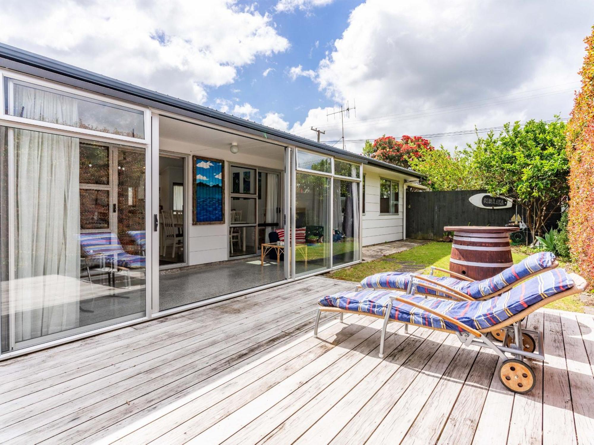 Ruakaka Holiday Escape - Ruakaka Holiday Home Exterior photo