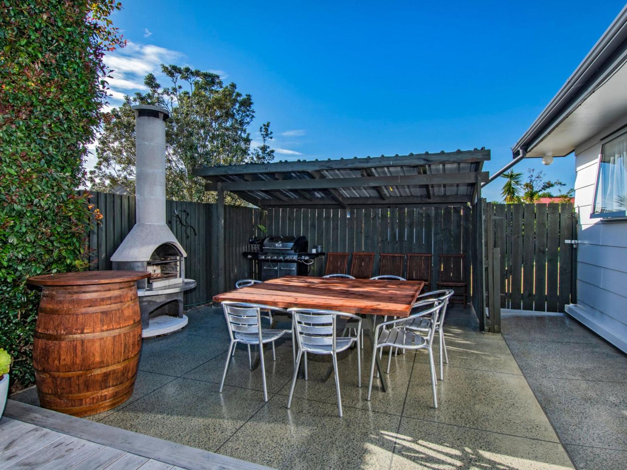 Ruakaka Holiday Escape - Ruakaka Holiday Home Exterior photo