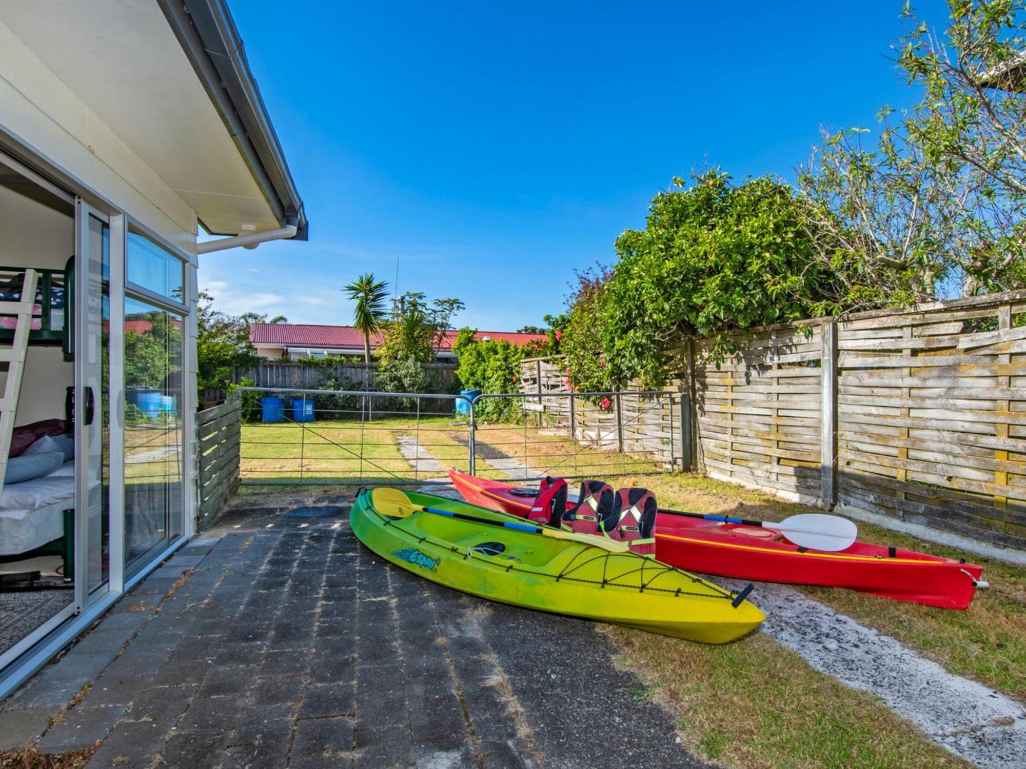 Ruakaka Holiday Escape - Ruakaka Holiday Home Exterior photo